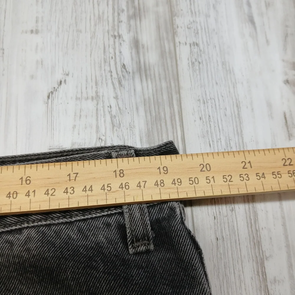 Vintage Levis 550 Relaxed Fit Black Jeans Men W40 L30 Made in Canada Tapered Leg